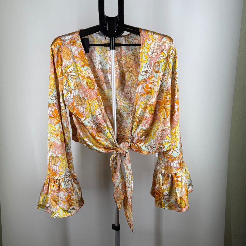 L.I.F.E. Love Is For Eternity Floral Tie Front Crop Top Bell Sleeve Orange L